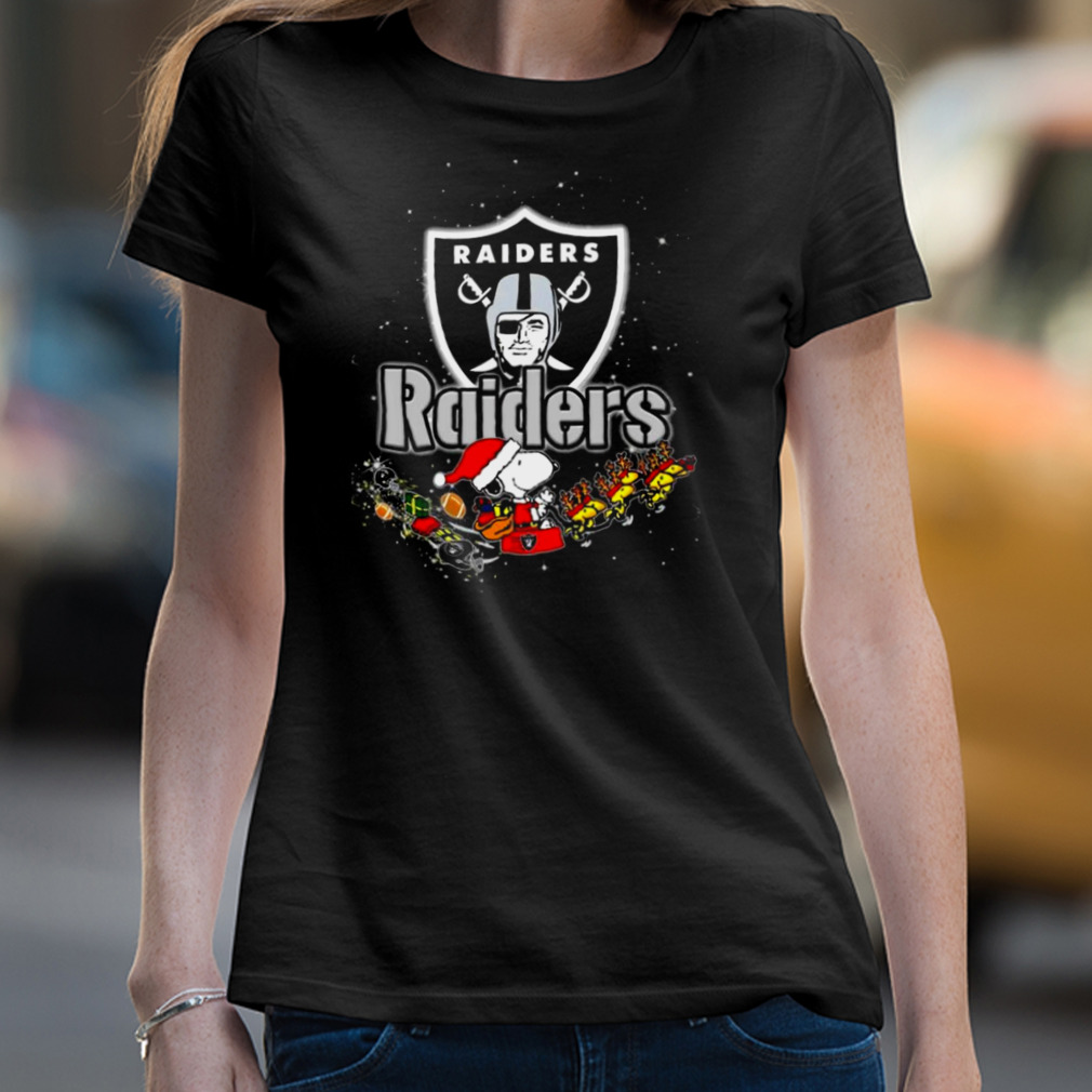 Oakland Raiders Santa Snoopy Wish You A Merry Christmas Shirt