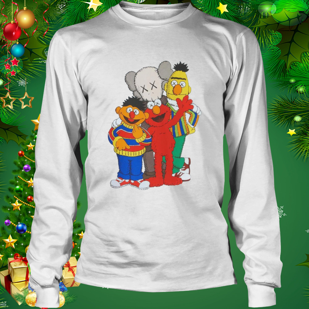KAWS Uniqlo x Sesame Street Group #2 Shirt 3 Longsleeve shirt