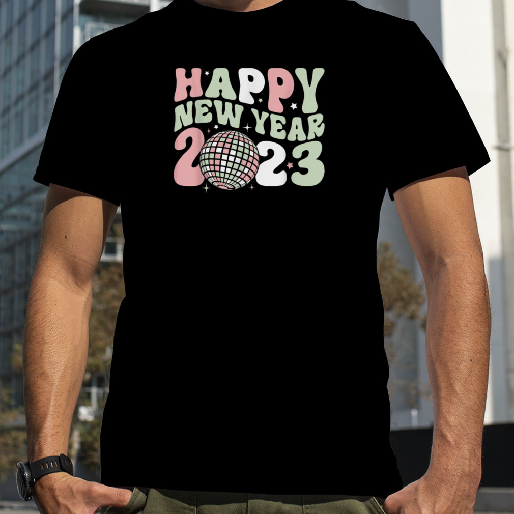 New Years Eve Party Supplies Groovy Happy New Year 2023 T-Shirt B0BNPF7RRV