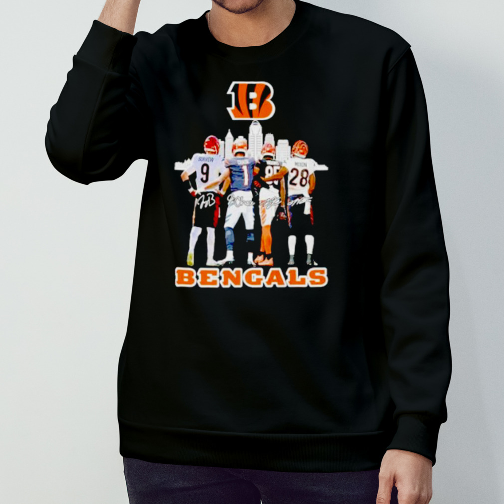 Tee Higgins Cincinnati Bengals Youth Black Name & Number Logo Long Sleeve T- Shirt 