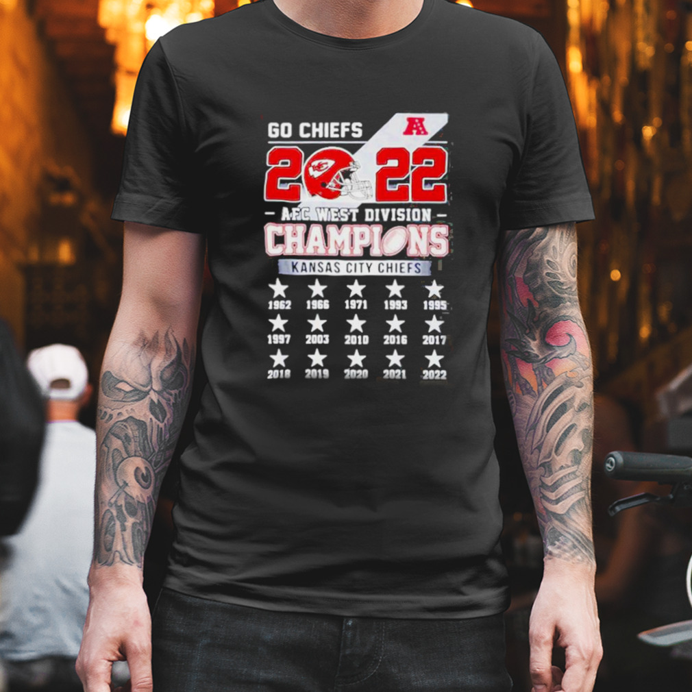 Kansas City Chiefs Go Chiefs 2022 AFC West Division Champions Unisex  T-Shirt - REVER LAVIE