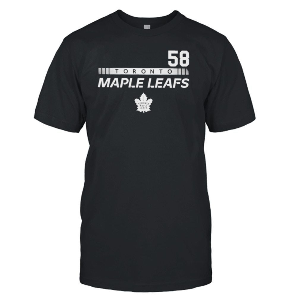 Auston wearing 34 toronto maple leafs T-shirt