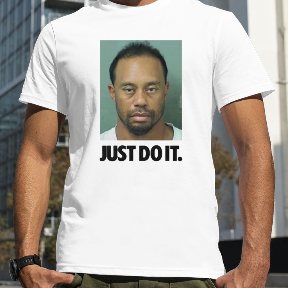 Tiger Woods just do it shirt