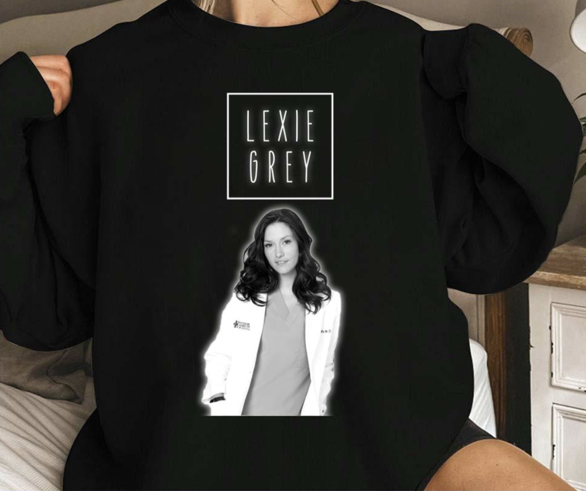 Lexie Grey Doctor In Greys Anatomy shirt