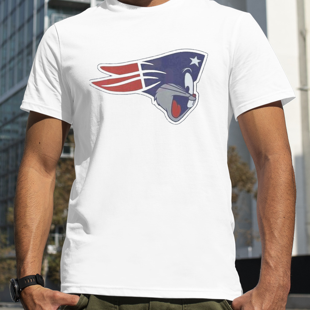 Women's Nike Red New England Patriots Logo Essential T-Shirt