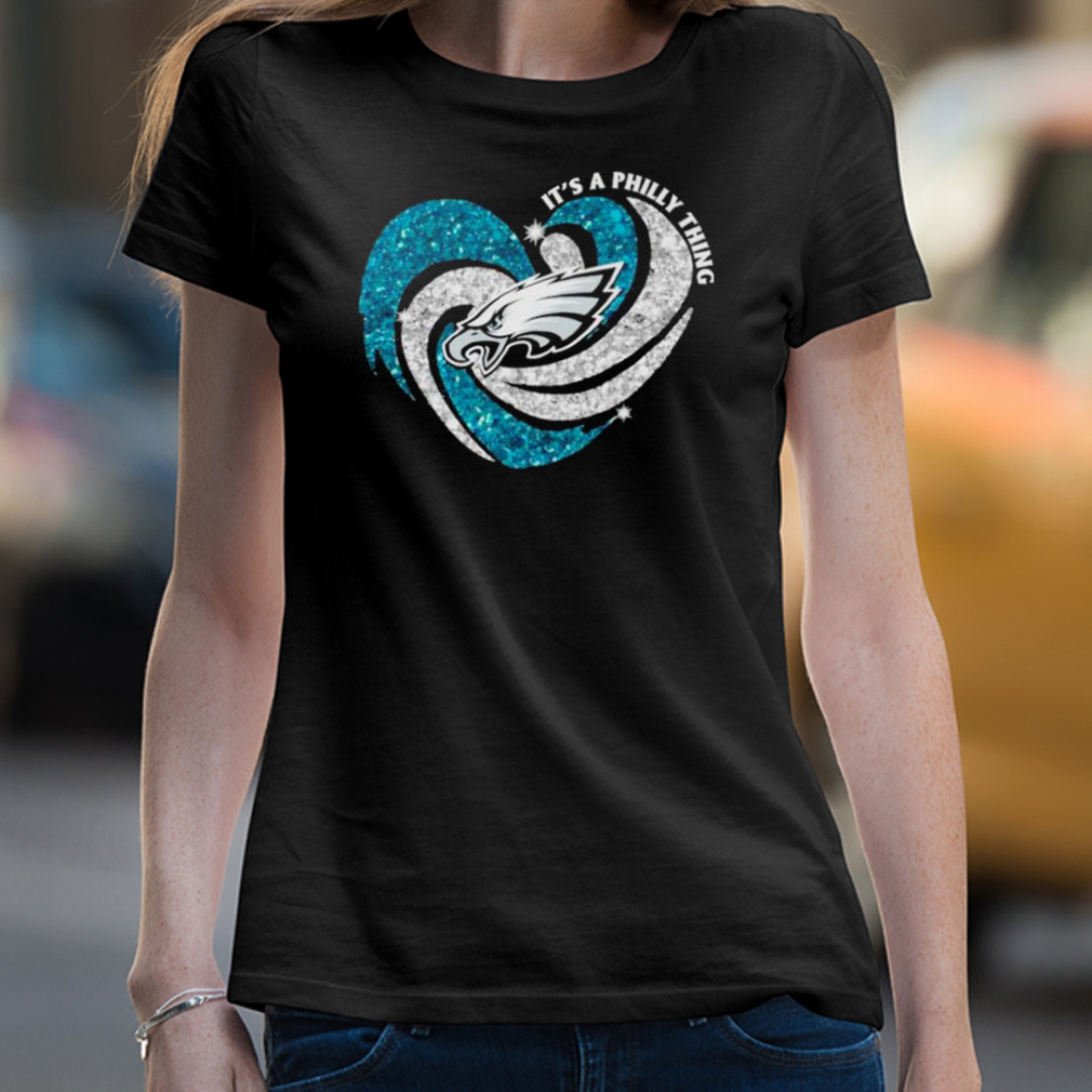 Philadelphia Eagles Heart T-Shirt For Women - Personalized Gifts