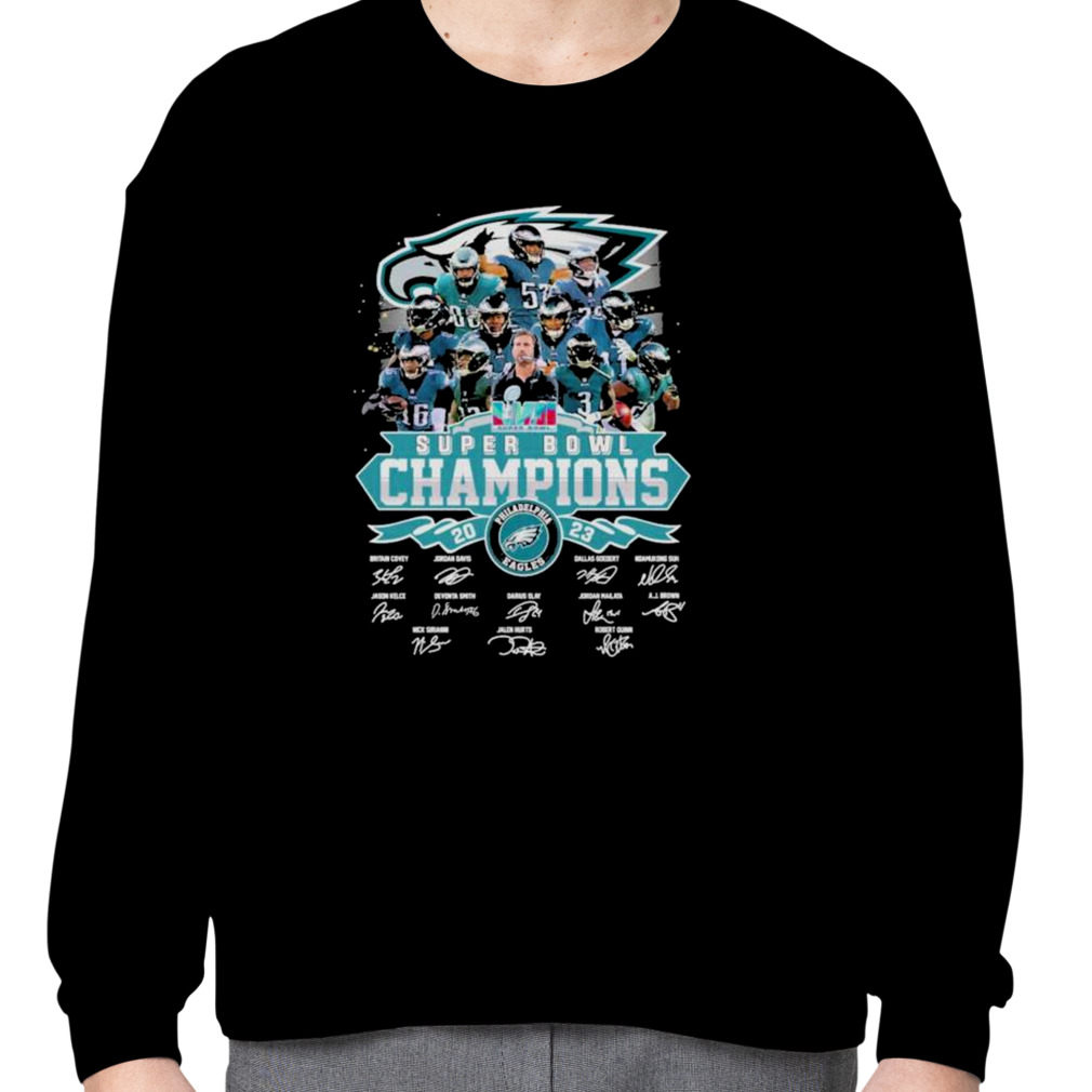 Philadelphia Eagles Team Football NFL 2023 Super Bowl Champions Signatures  T-shirt - REVER LAVIE