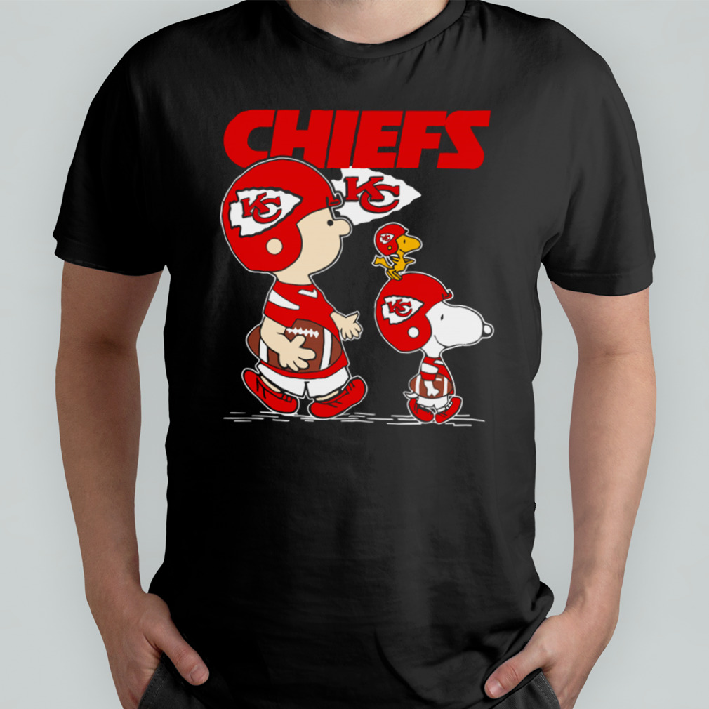 Charlie Brown & Snoopy: Kansas City Chiefs T-Shirt - TeeNaviSport