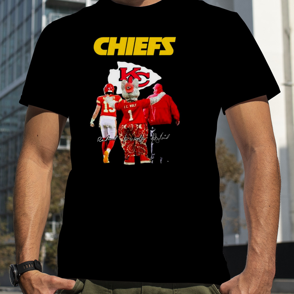 Chiefs Super Bowl Mahomes 15 C.c Wolf Signatures Shirt