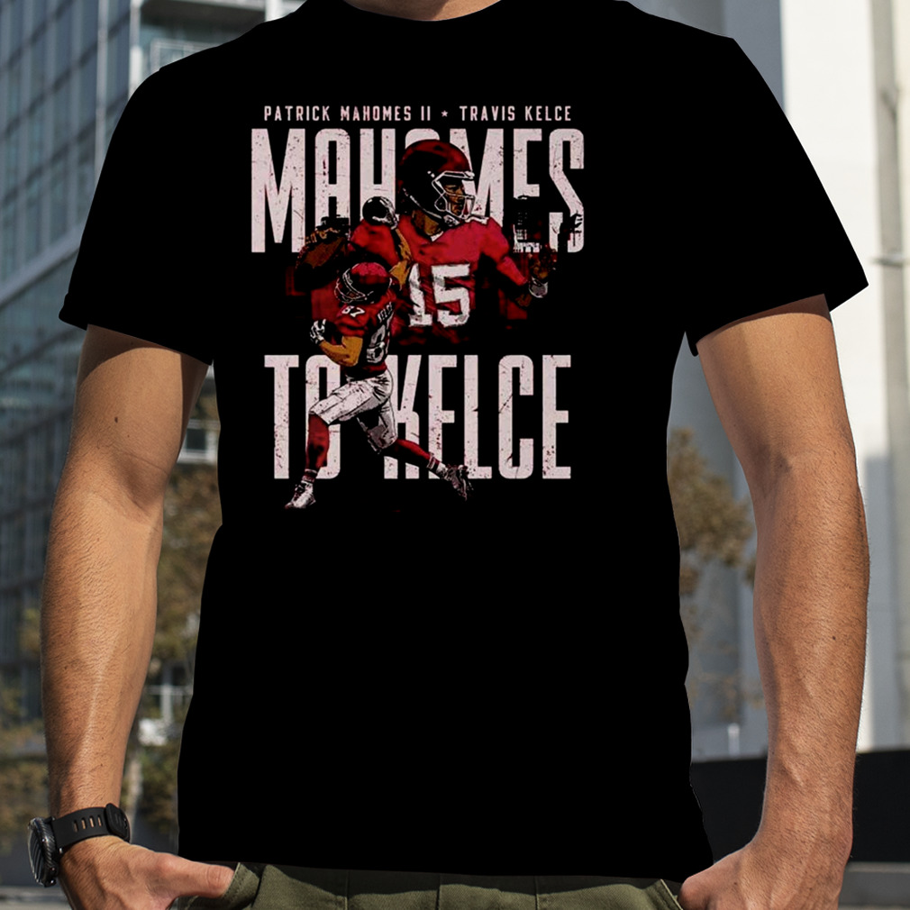 Patrick Mahomes II VS Travis Kelce Kansas City Football T-Shirt