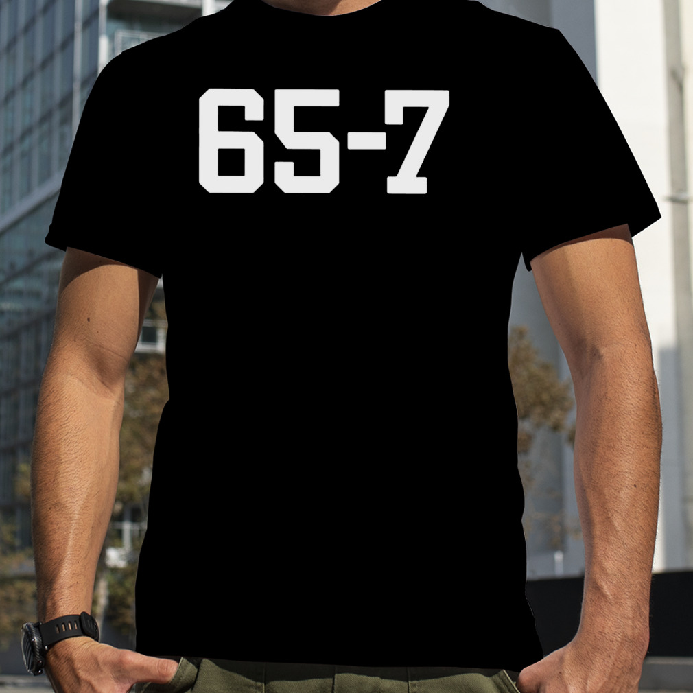 Georgia Bulldog Chris Kirk Wearing 65-7 shirt