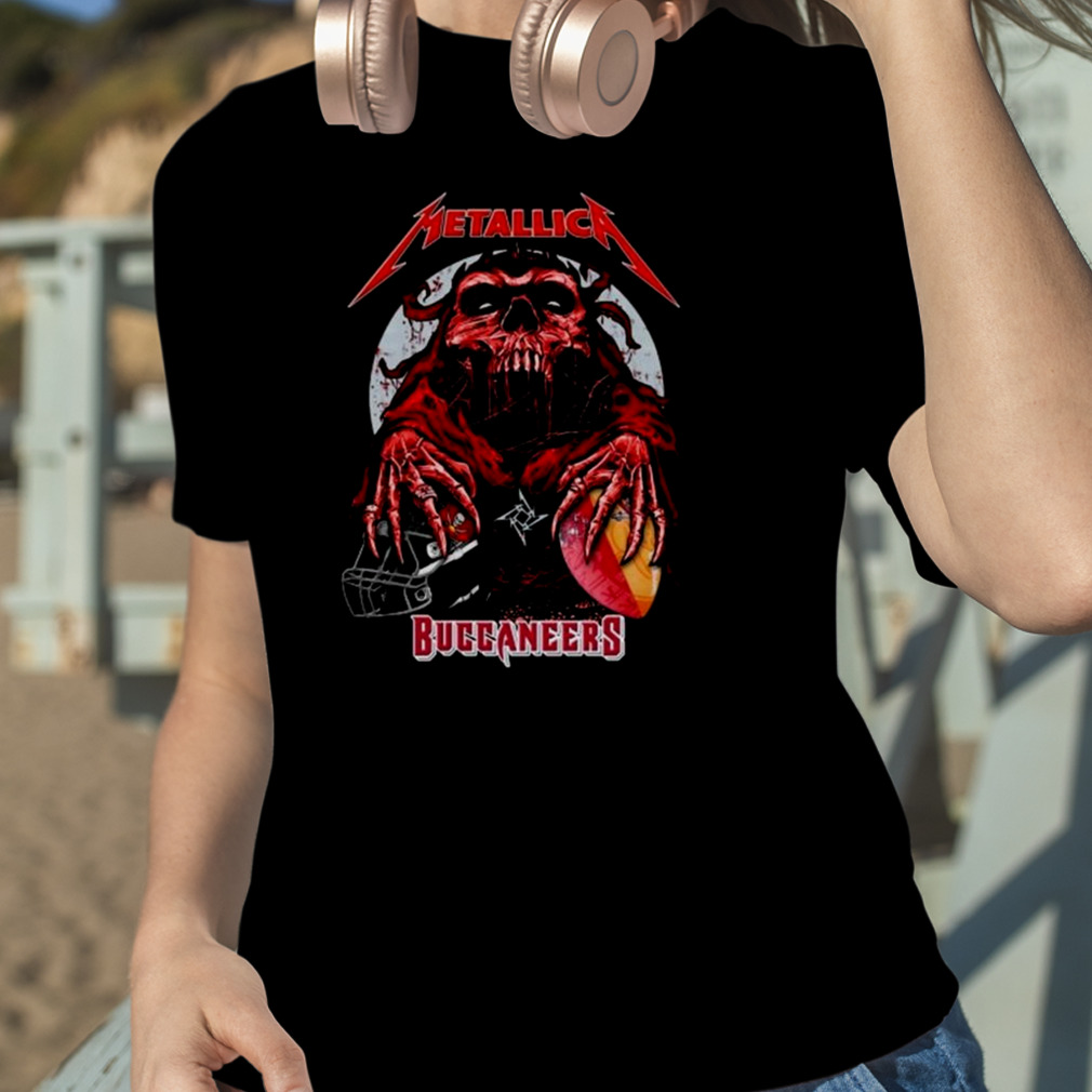 Metallica Skull Tampa Bay Buccaneers Football Shirt - Peanutstee