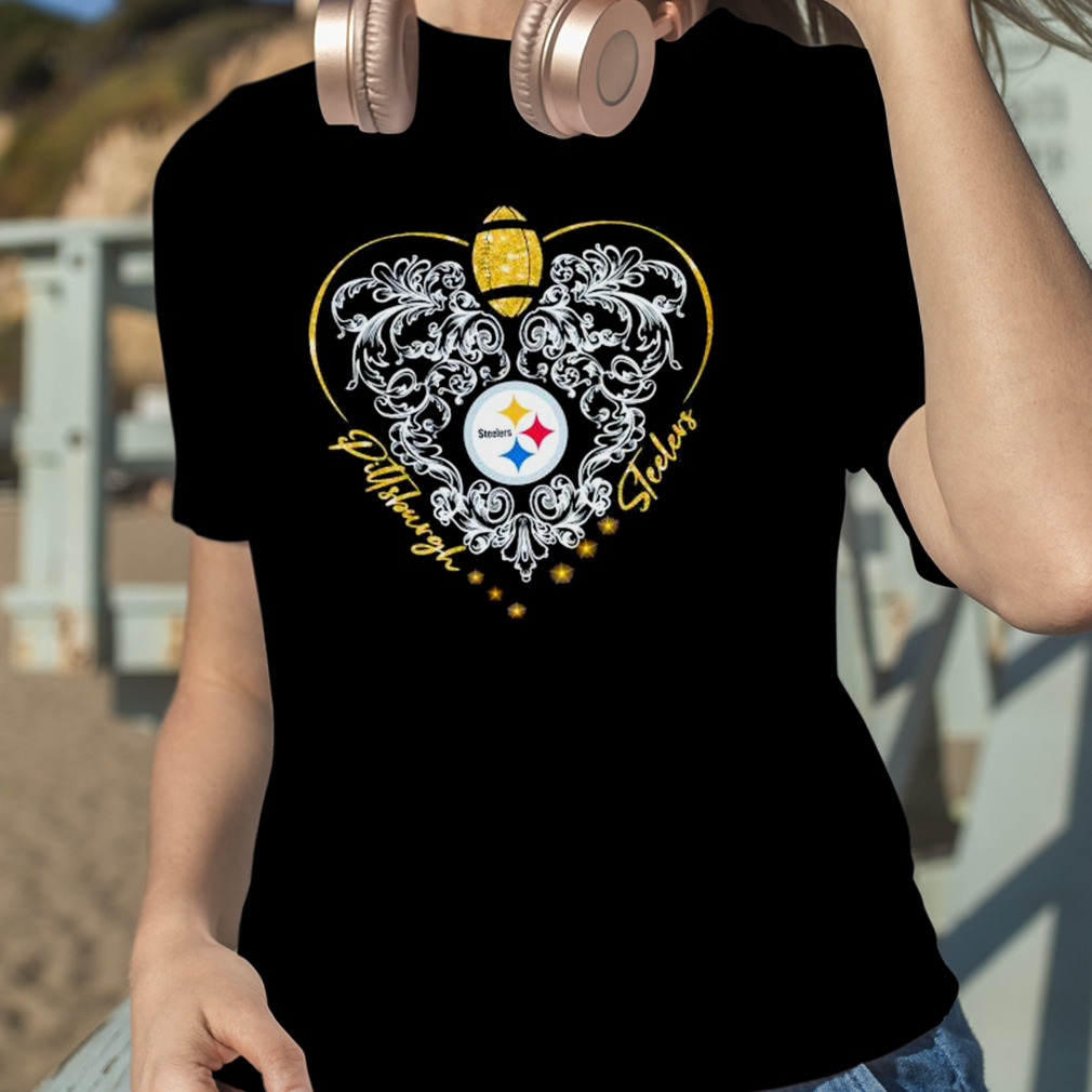 2023 Pittsburgh Steelers This Girl Loves Her Steelers Heart Diamond Shirt